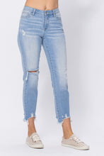 Load image into Gallery viewer, Shayla Boyfriend Jeans