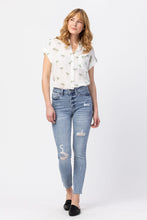 Load image into Gallery viewer, Cameron Skinny Fit Jeans