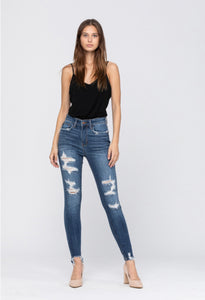 Kelsie Skinny Jeans-Curvy (Judy Blue)
