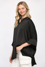 Load image into Gallery viewer, Susan Satin Button Down Top