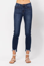 Load image into Gallery viewer, Alicia Relaxed Fit Jeans-Curvy